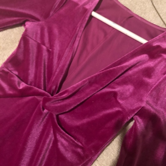 Dress - Picture 5 of 5